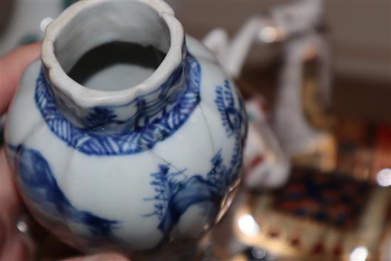 A Chinese famille verte dragon vase with Yongzheng mark and a Chinese blue and white vase tallest 18cm